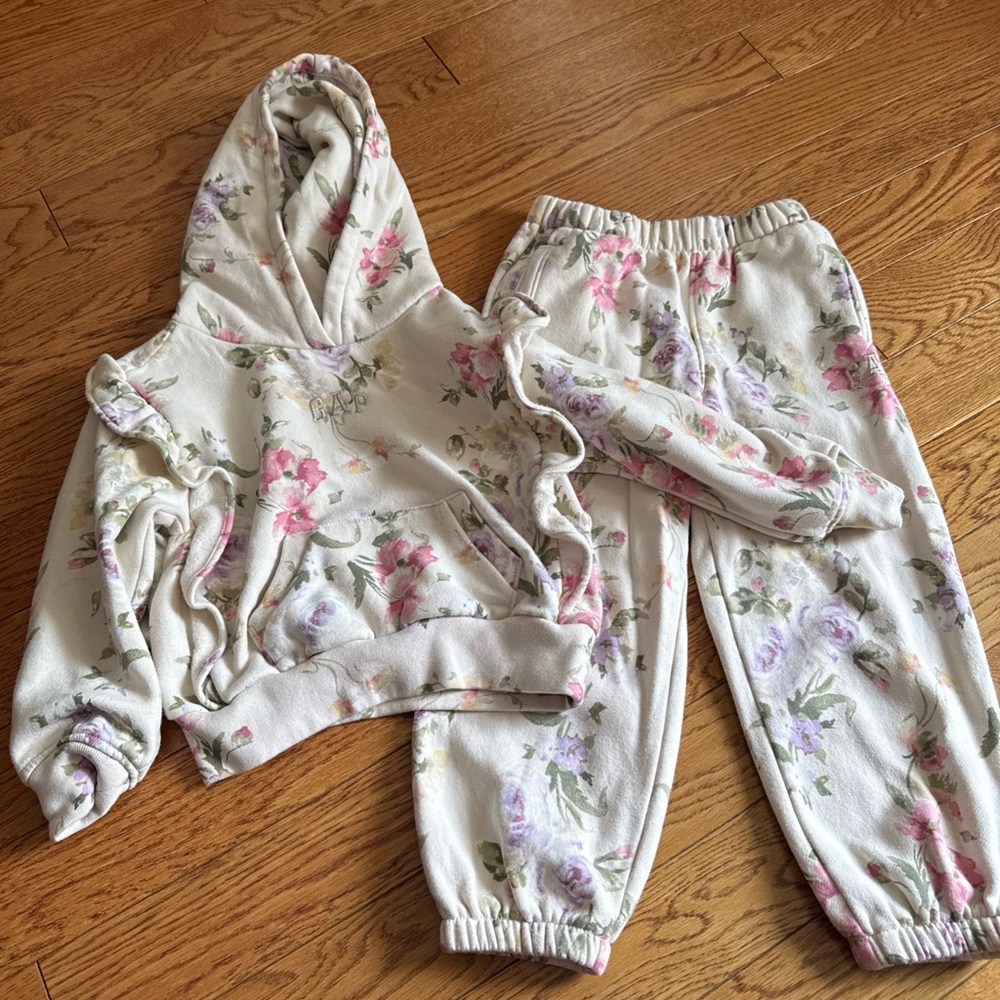 Toddler girls Gap x LoveShackFancy Pink and Green Floral Set